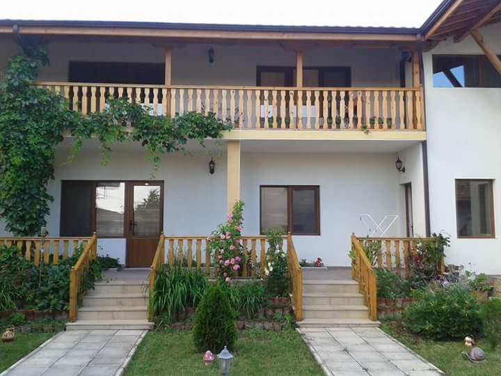 Guest House Nash Dom Kawarna Zewnętrze zdjęcie
