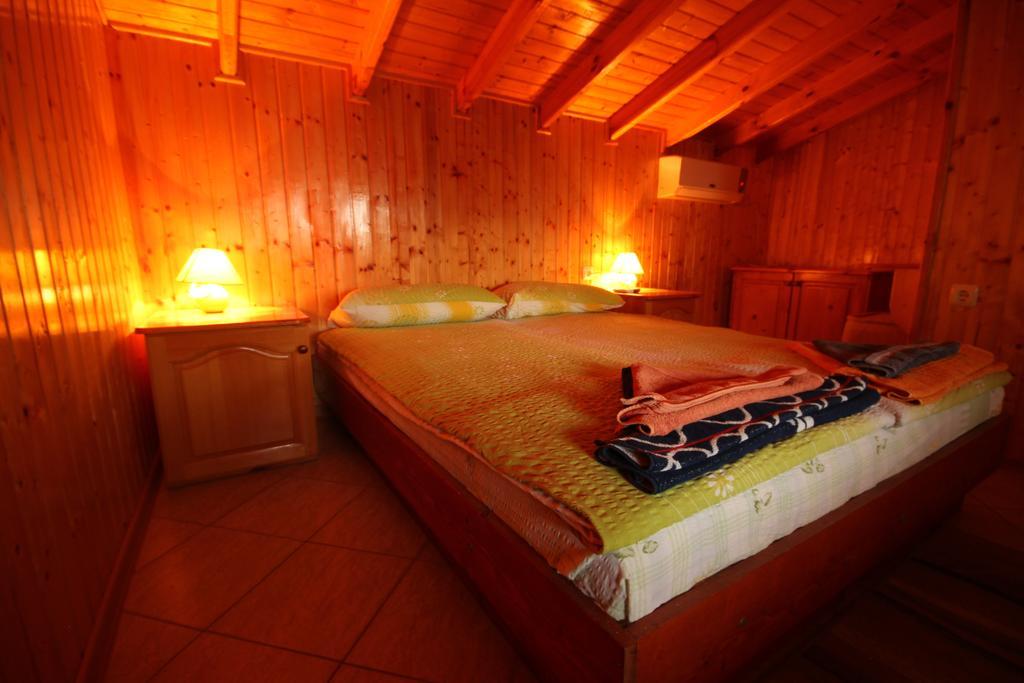 Guest House Nash Dom Kawarna Zewnętrze zdjęcie