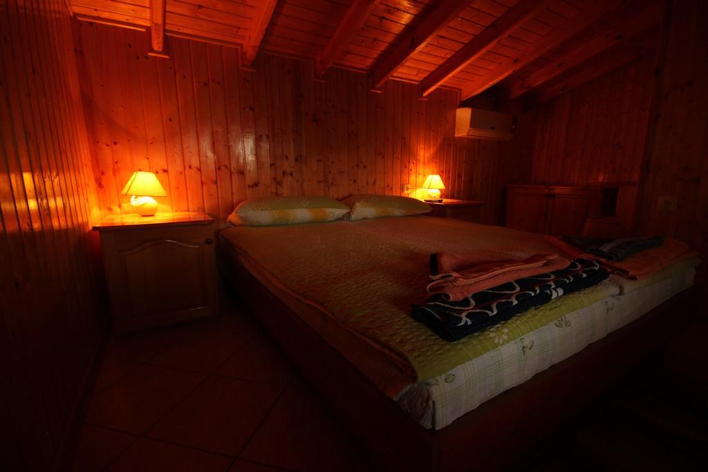 Guest House Nash Dom Kawarna Zewnętrze zdjęcie